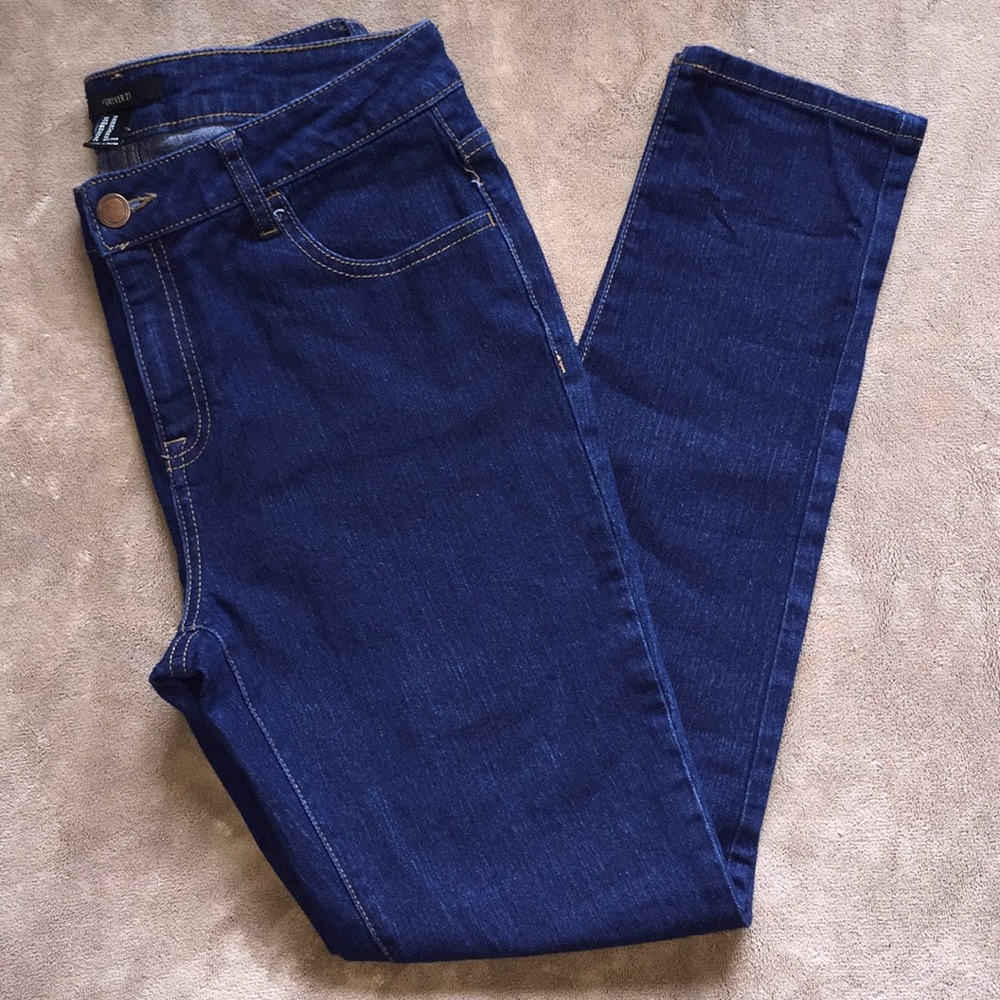 Forever 21 Sz 29 dark wash skinny leg jeans